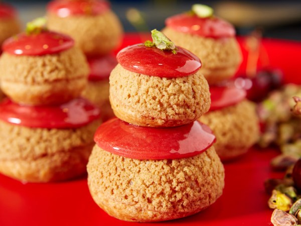 team-building-Team-Building-patisserie-de-luxe-a-Paris-entre-collegues