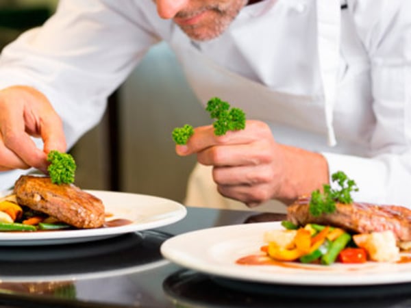 team-building-Team-Building-demonstration-dun-chef-cuisinier-de-luxe-a-Paris