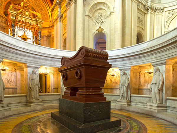 team-building-Team-Building-visite-de-lhotel-des-Invalides-a-Paris