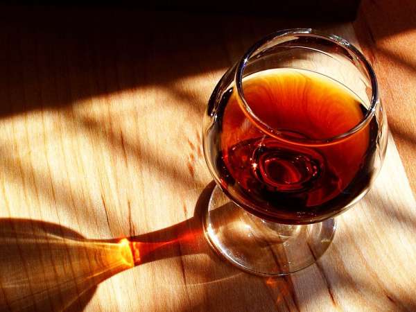team-building-Team-building-atelier-vins-et-chocolats-a-distance