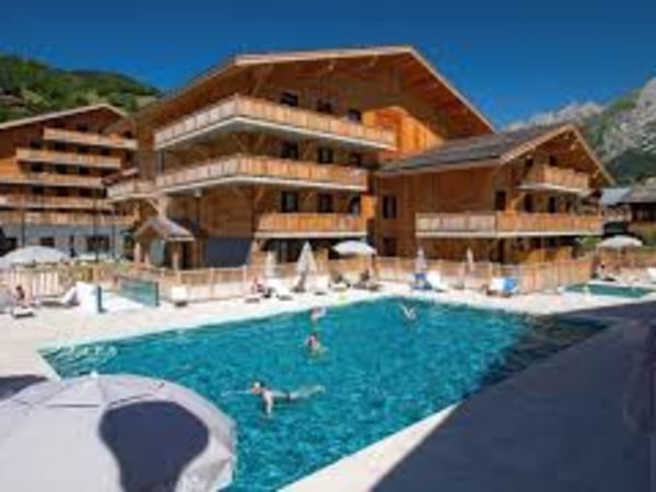 seminaire-Seminaire-aux-Portes-des-Alpes-Hotel-Prestige-Odalys-Le-Chamois-HDi3