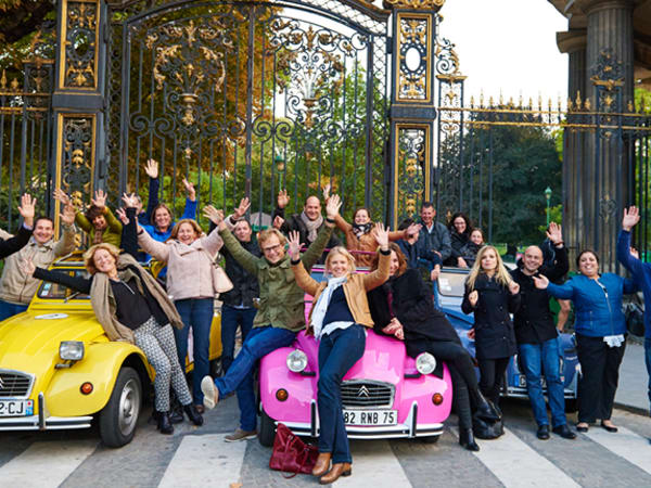 team-building-visite-paris-en-deux-chevaux