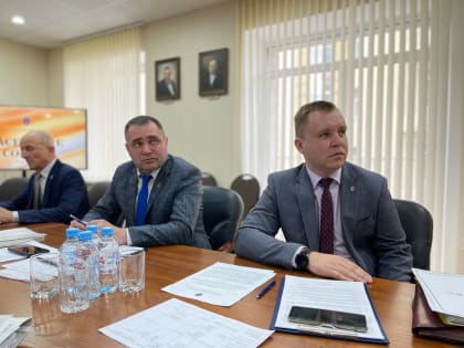 Брянские адвокаты рассмотрели 11 жалоб и отстранили одного юриста на три месяца