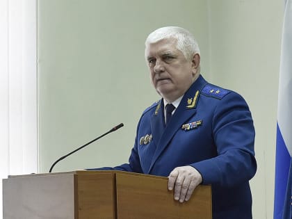 Путин присвоил прокурору Брянской области Войтовичу почетное звание