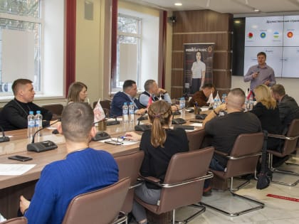 Центр поддержки экспорта Брянской области провел мастер-класс  «Особенности работы со странами СНГ в текущих условиях»