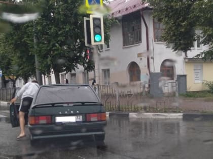Из-за дождливой погоды в Брянской области увеличилось число ДТП