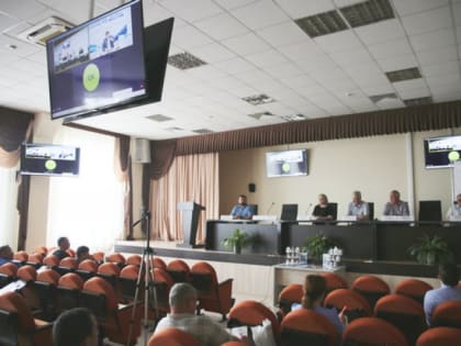 В Брянском филиале ФГБУ «ВНИИЗЖ» прошло совещание по импортозамещению вакцин для ветеринарного применения с предприятиями животноводства Брянской области и Республики Беларусь