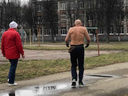 Брянский врач Николай Божин: Здоровый образ жизни требует труда и здравомыслия