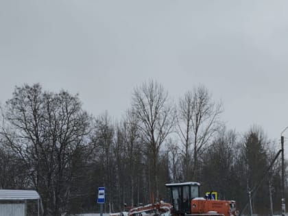 На территории района ликвидируются последствия снегопада