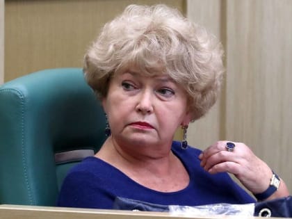 Австралия ввела санкции против бывшего брянского сенатора Людмилы Нарусовой