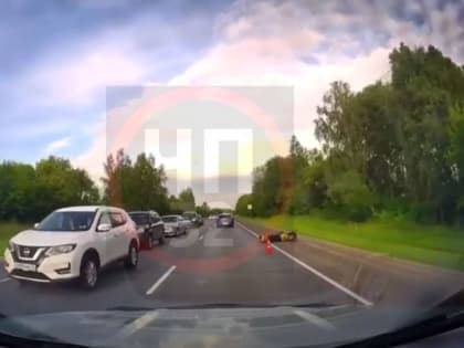 В ДТП под Брянском разбился 30-летний байкер на Yamaha и его пассажирка