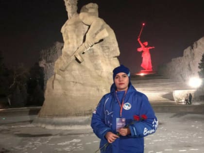 Брянская активистка Валерия Корнейкова участвовала в Параде Победы в Волгограде