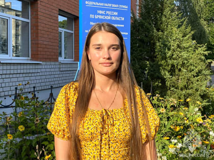 В Клинцах в горпарке женщина спасла тонущего в пруду ребенка