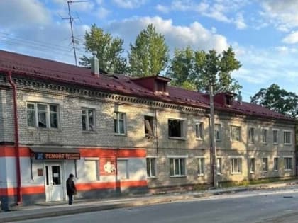 В Брянске жильцы повреждённого взрывом дома получили матпомощь