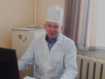 Три брянских врача получили почётные звания