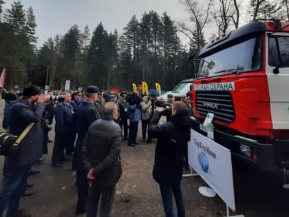 В Брянской области в 2023 году планируют приобрести еще 5 лесопожарных машин