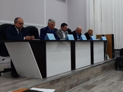 В прокуратуре прошла отраслевая встреча с предпринимателями региона