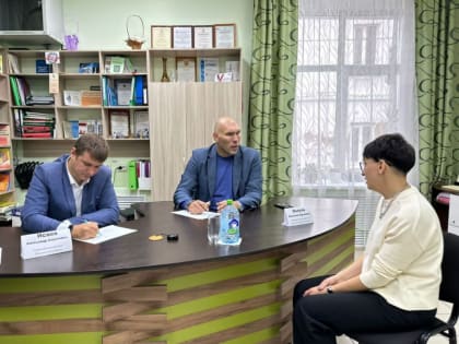 Депутат Николай Валуев посетил Климовский район