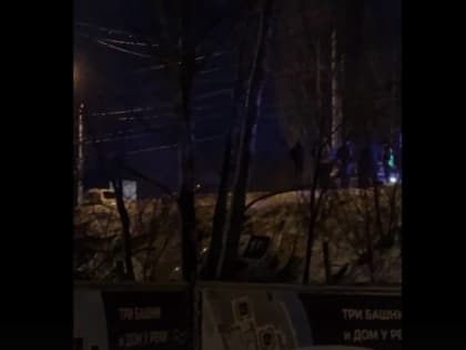 В Брянске сняли на видео вылетевшую в кювет иномарку возле Речного