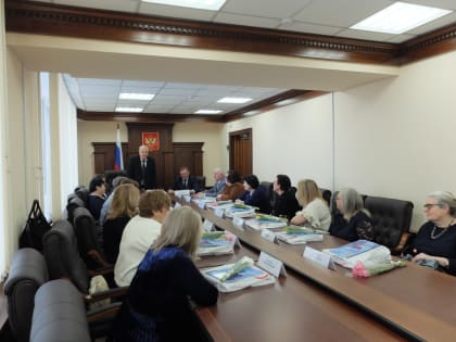 Накануне Международного женского дня в Арбитражном суде Брянской области состоялась встреча с судьями, пребывающими в отставке