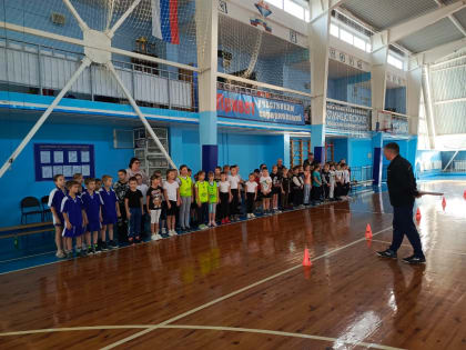 30 октября 2023 года на базе ДЮСШ им. Фридзона г. Клинцы прошли районные соревнования «Весёлые старты»