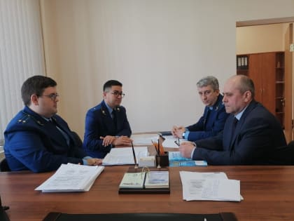 Бизнес омбудсмен Сергей Рондиков обсудил вопросы защиты прав предпринимателей с руководителями Московской межрегиональной транспортной прокуратуры