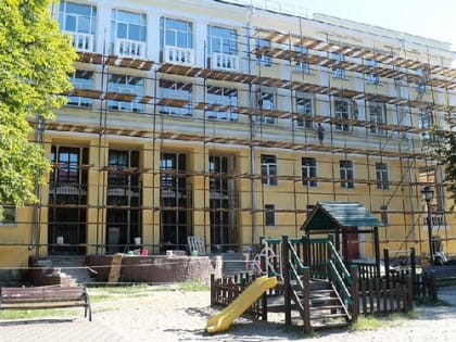 Ремонт Дворца культуры железнодорожников в Брянске завершится в срок