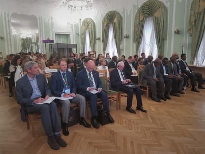 В Санкт-Петербурге состоялся бизнес-диалог Россия-ЮАР