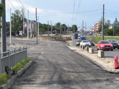 В Брянске возле «Аэропарка» построили еще часть кольцевой развязки