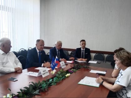 Депутат Государственной Думы Николай Щеглов в рамках региональной недели посетил Суражский район