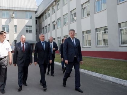 На федеральном канале рассказали о поездке председателя Госдумы в Брянскую область