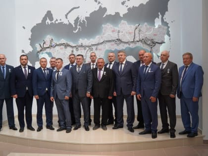 Брянский губернатор наградил сотрудников «Транснефть-Дружбы» - участников СВО