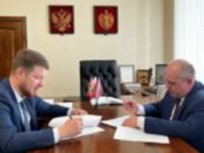 Уполномоченный Сергей Рондиков заключил соглашение о сотрудничестве с Адвокатской Палатой Брянской области