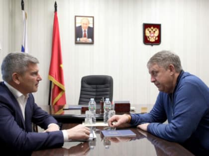 Александр Богомаз и Игорь Маковский провели рабочую встречу в Москве