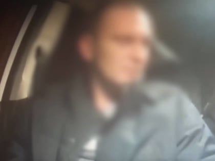 В брянском Стародубе пьяный водитель на BMW устроил гонки с полицией и вылетел с проезжей части