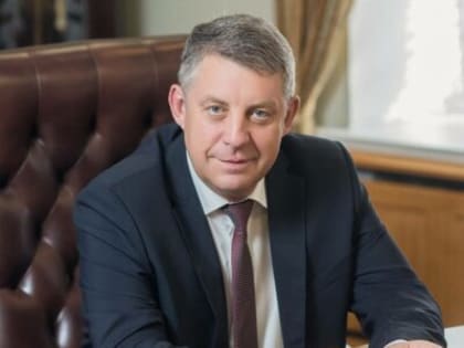 Губернатор Брянской области по итогам 2022 года занял шестое место в медиарейтинге среди глав ЦФО