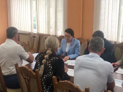 3 июня 2024 года состоялась встреча руководителей города Клинцы О. Шкуратова и С.Евтеева с генеральным директором АО «Газпром энергосбыт Тюмень» Татьяной Валентиновной Бычковой.