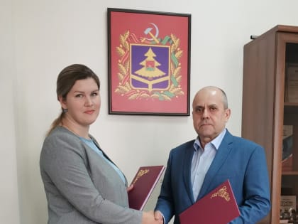 Уполномоченный Сергей Рондиков и адвокат Дарья Трошина заключили соглашение о безвозмездной правовой помощи (pro bono)