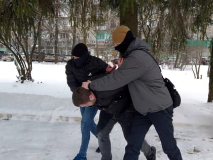 Лучшие в России брянские подъёмники для инвалидов доставили в СИЗО адвоката, сына судьи и депутата облдумы