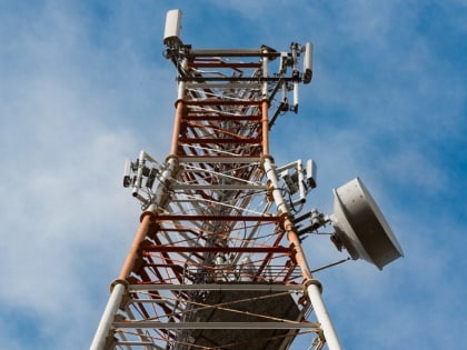 40 вышек сотовой связи на брянской границе не восполнят все пробелы