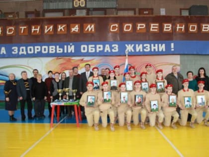 В Унече прошёл турнир по мини-футболу памяти земляков, погибших в ходе специальной военной операции