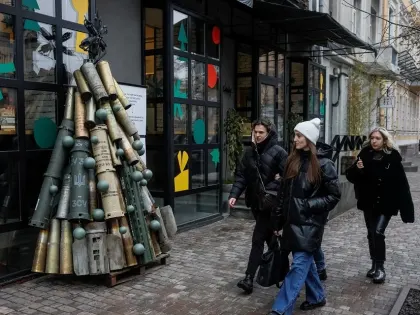 Сальдо: большинство украинцев бегут в Россию транзитом через Европу