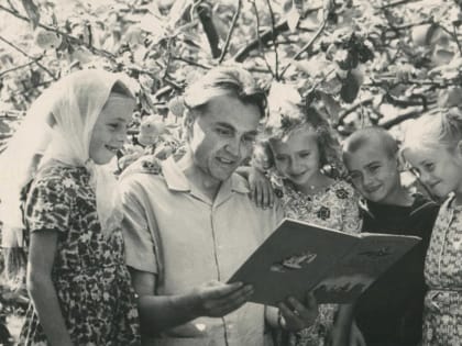 «Не только разумом, но и сердцем» (К 105-летию  со дня рождения В.А. Сухомлинского)