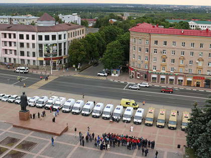 Клинцы получили передвижной медицинский комплекс