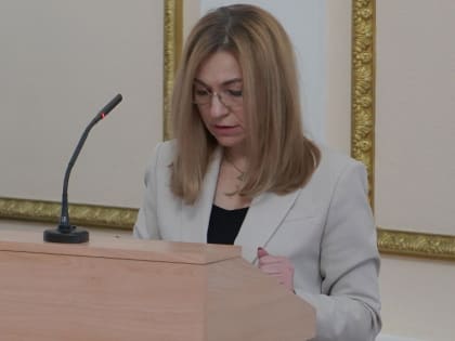 Суд в Брянске арестовал на 1 месяц экс-начальника областного управления службы занятости