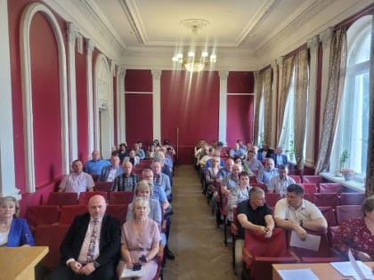 Состоялось 26-е заседание Дятьковского районного Совета народных депутатов шестого созыва