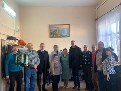 Сегодня поздравили с Днем защитника Отечества членов Клинцовской общественной организации «Всероссийского общества инвалидов»