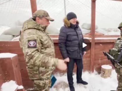 Губернатор посетил взводно-опорный пункт БАРСов на линии соприкосновени