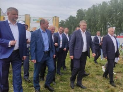 В Выгоничском районе открыла работу масштабная сельхозвыставка «День Брянского поля-2023» 