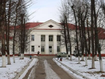 Комаричской районной больнице выделили деньги на жилье врачам